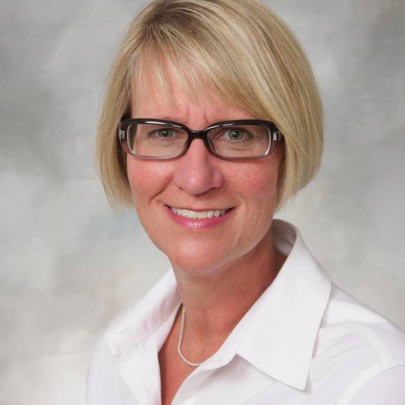 Meet your Posher, Tina - Picture 1 of 1